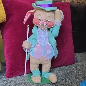 Annalee Mint Green Dressed Bunny with Pastel Vest and Top Hat